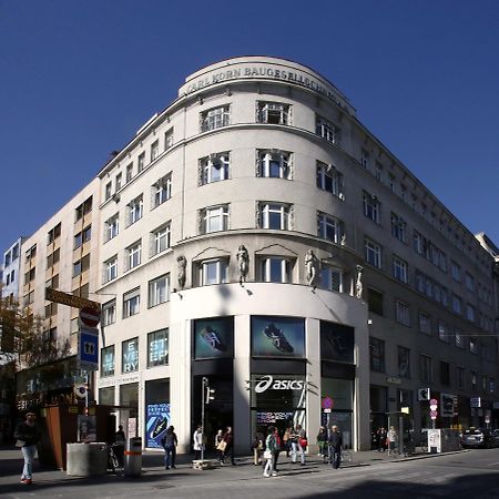 Continental Hotel-Pension Виена Екстериор снимка